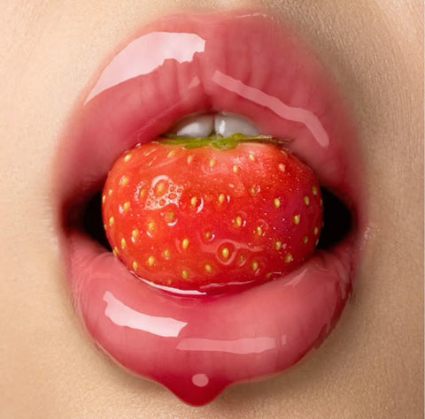 Mineral Lover STRAWBERRY Kiss Lip Balm